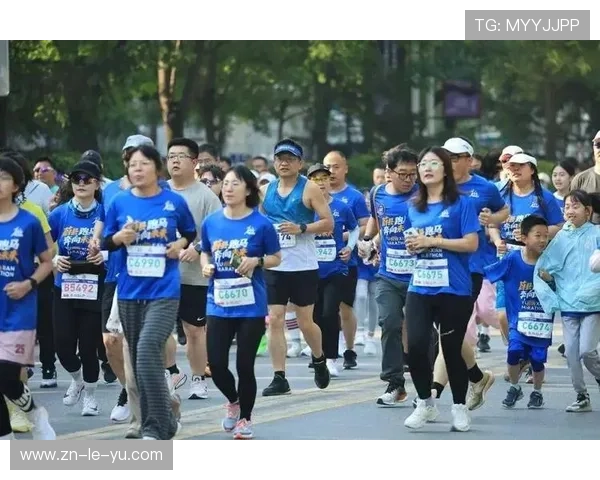 马拉松安全运行受重视,纽约赛事医疗体系覆盖全程保障跑者 马拉松安全运行受重视,纽约赛事医疗体系覆盖全程保障跑者